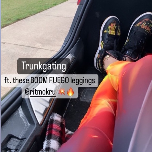 Fuego Ritmokru Fitness Leggings - Picture 2 of 2